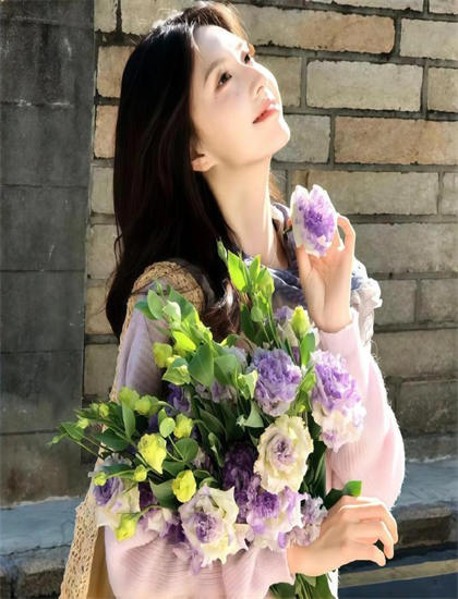 战争片文化解读：《同居物语》的叙事结构与视觉语言 ——深入探索战争片的艺术世界